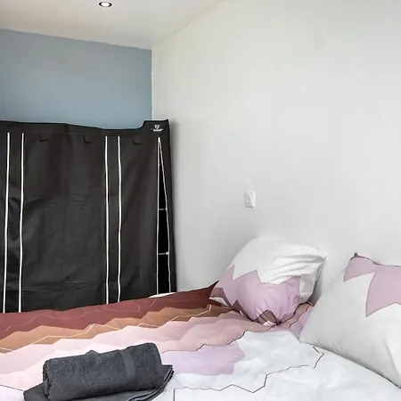 T2 Cosy Avec Fibre Et Stationnement Gratuit *